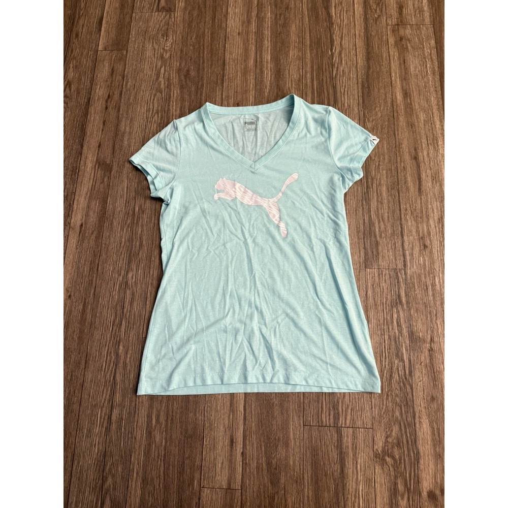 Puma Women's Short‎ Sleeve V-Neck T-Shirt Size Medium Light Blue